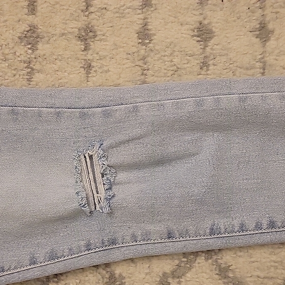 YMI dream Jean. Size 7. Perfect condition. NEVER WORN. - Picture 2 of 7